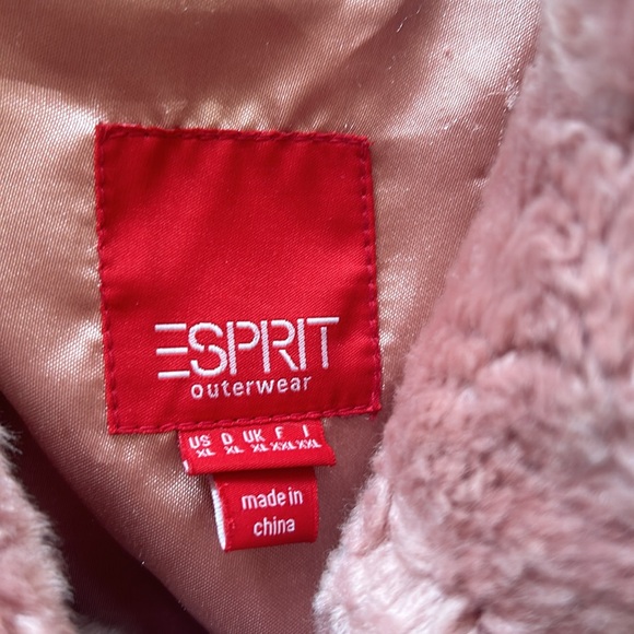 Esprit vintage fuzzy coat - Picture 2 of 5